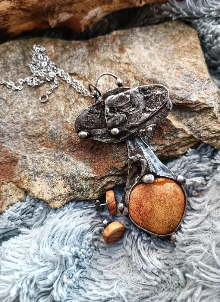 CÍNOVANÝ AMULET